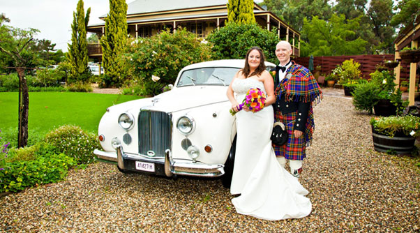 Illuska and Malcolm wedding pambula